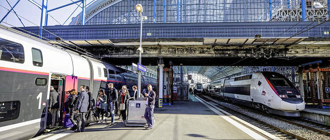 Les Français voyagent plus en train, mais la SNCF gagne moins